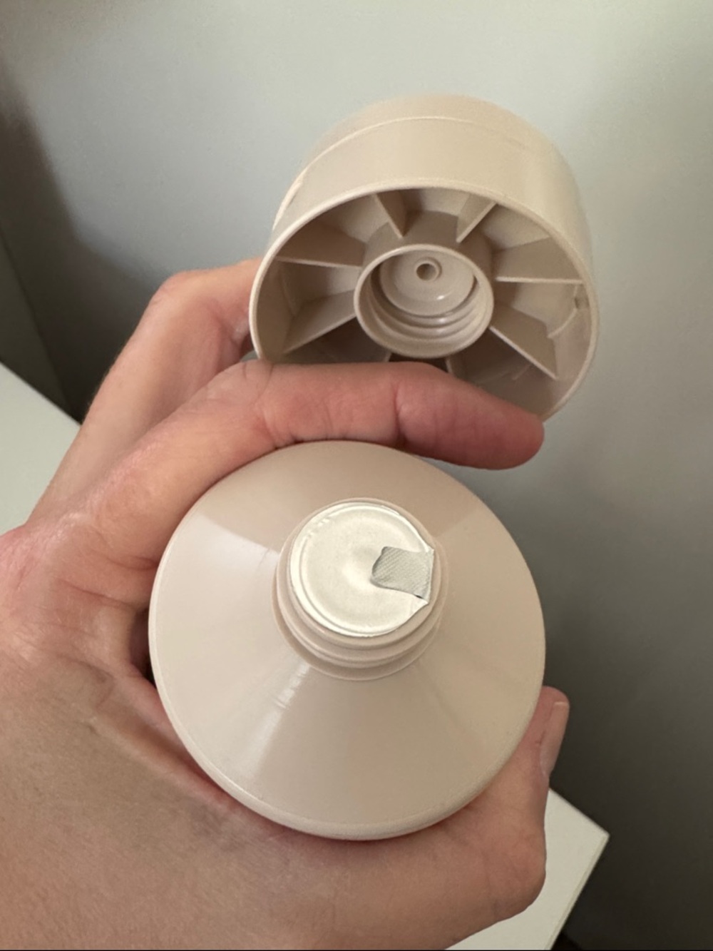 Kopari Ultra Restore Body Butter With Hyaluronic Acid - Picture 3 of 3